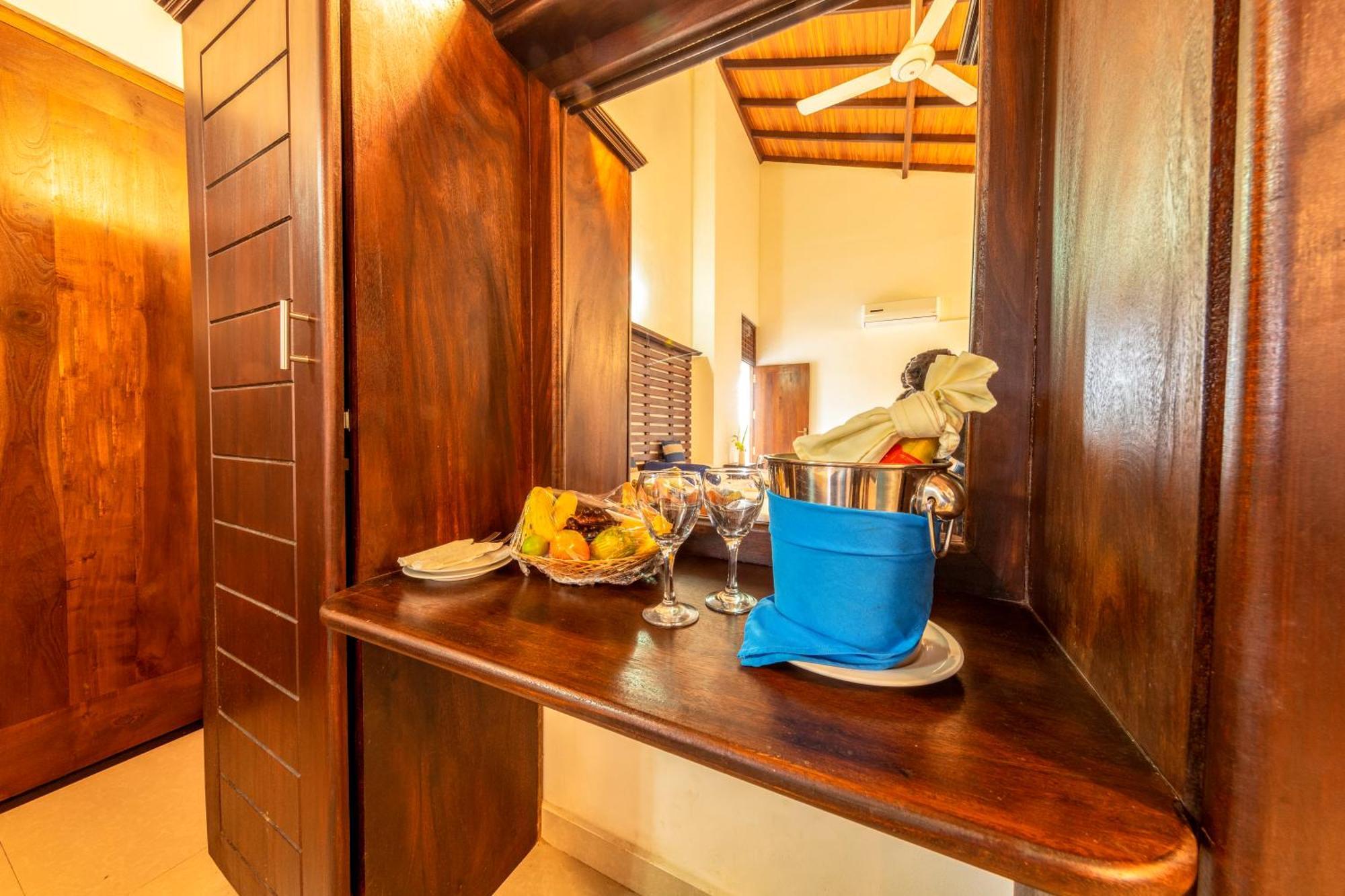 Owinmo Hotel & Reception Hall Galle Exterior foto